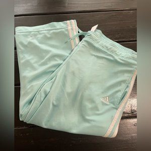 Adidas crop womens work out pants lg